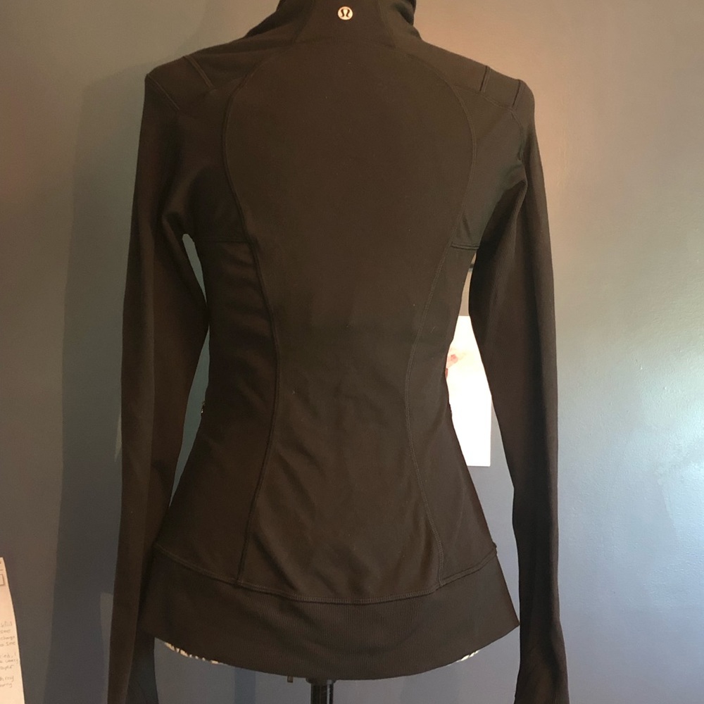 Lululemon Bhakti Side Zip Jacket - Picture 4 of 9